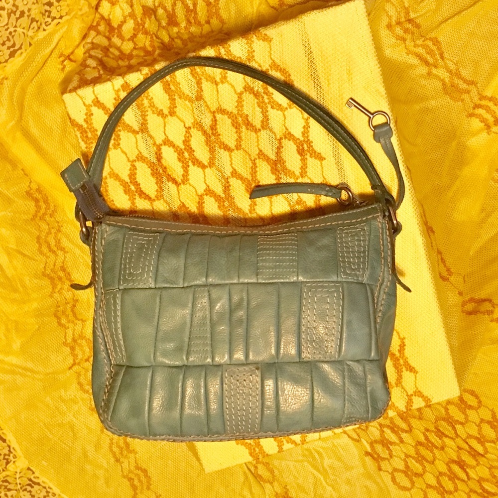 Fossil Gorgeous Teal Shoulder Bag 😻